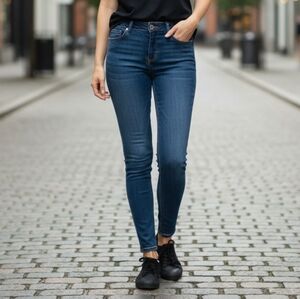 Lacoste Mid Rise Skinny Dark Denim Jeans Sz 27
